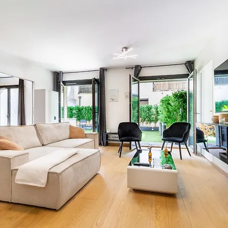 Lavie Maison Jardin A Montmartre Apartment
